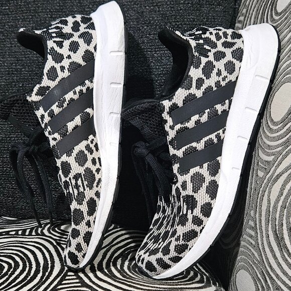 Adidas Swift Run Leopard Print - ladies sz 6 - Picture 7 of 7